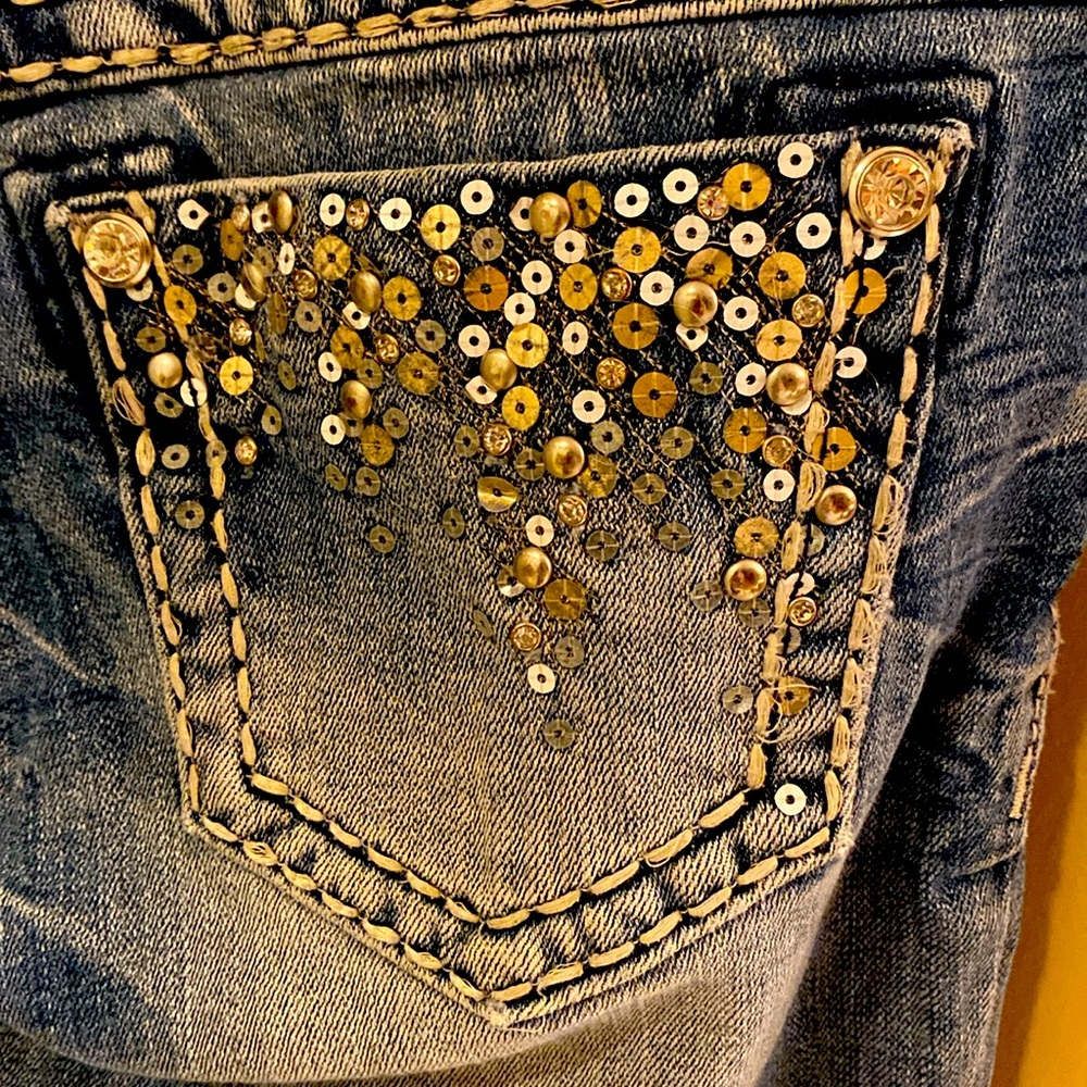 Miss Me skinny jeans with sequin pockets
